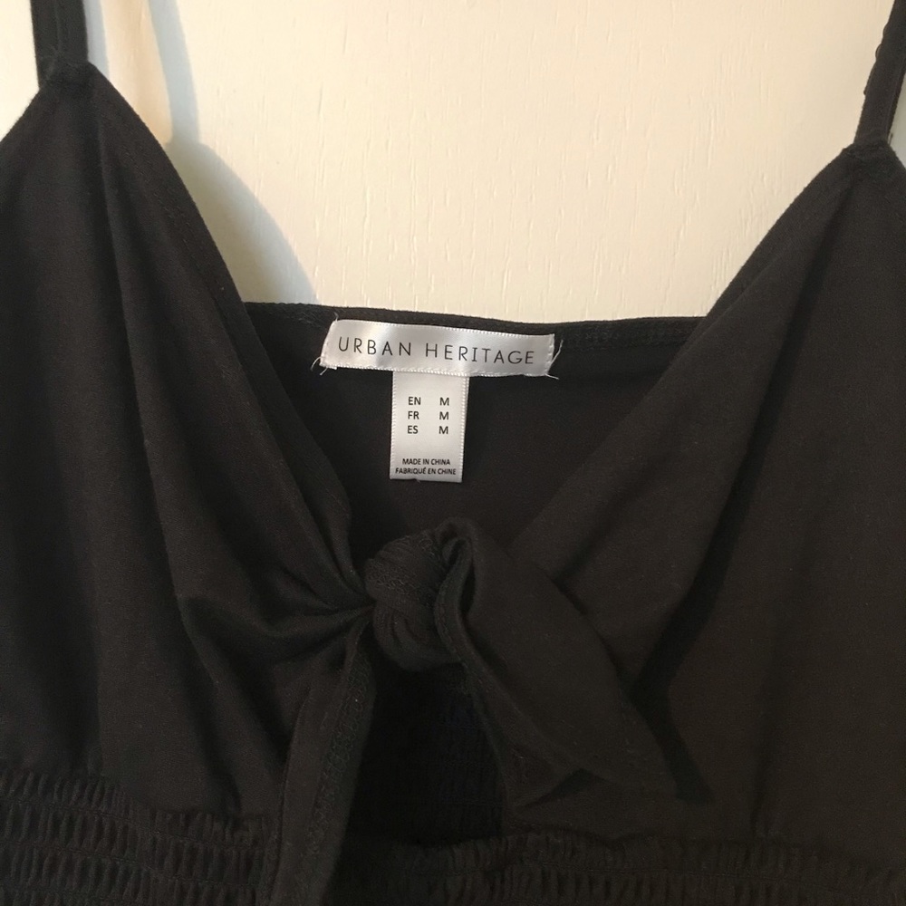 🌺 URBAN HERITAGE TIE-FRONT KEYHOLE CAMI SOFT - Picture 5 of 8